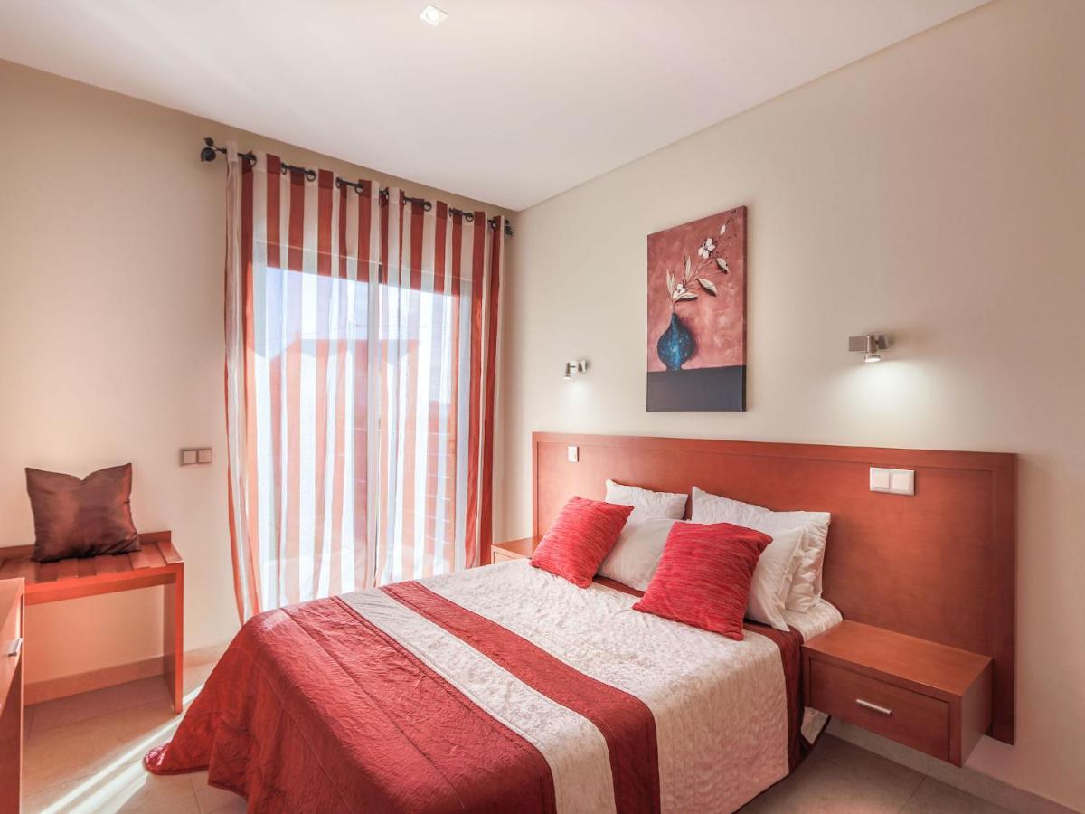 V4, Villa Jardins Branqueira Near Beach, Albufeira Ngoại thất bức ảnh